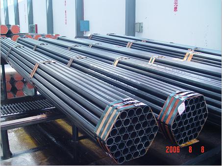 купите ЭН10216-2 трубками безшовной стали для Не-сплава условий доставки целей давления трубок технического стальных с определенным изготовителем свойств повышенной температуры