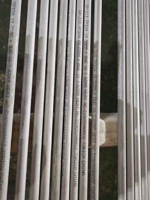 Хорошая цена. Трубки теплообменного аппарата SUS304 ASTM A213 безшовные онлайн