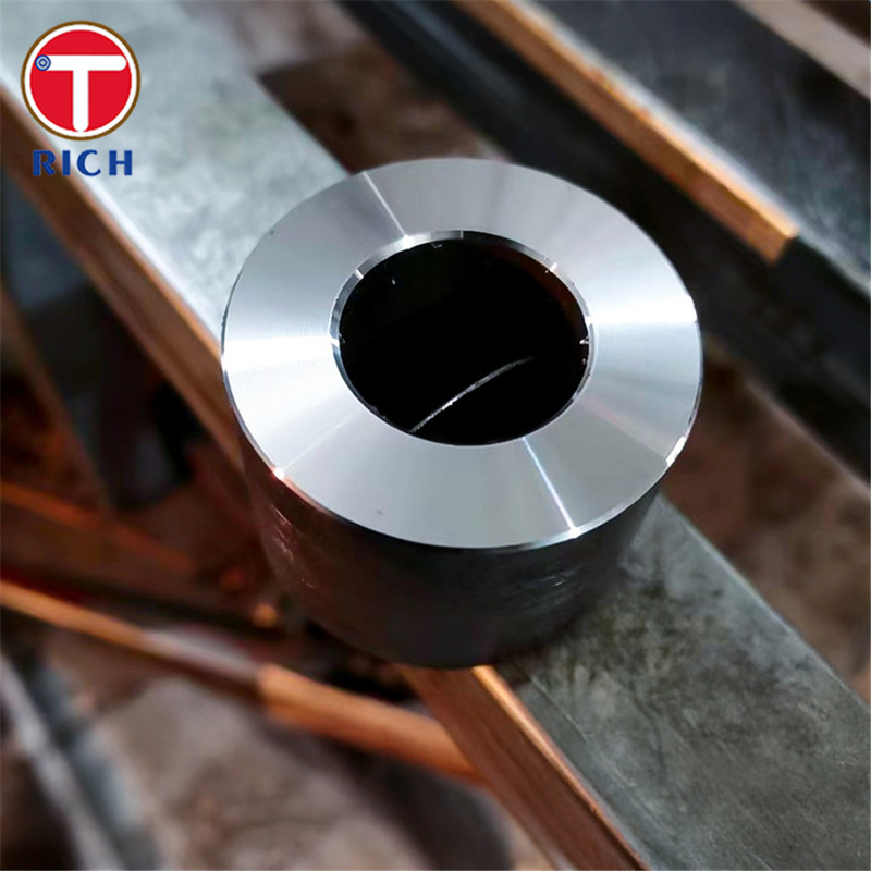 12Cr1MoVG Высокое давление Бесшовные трубы Бесшовные стальные трубы для высокого давления