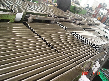 Стальные трубки с рангом 20МнКр5 легированной стали: