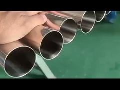 Выставка готовой продукции труб из нержавеющей стали