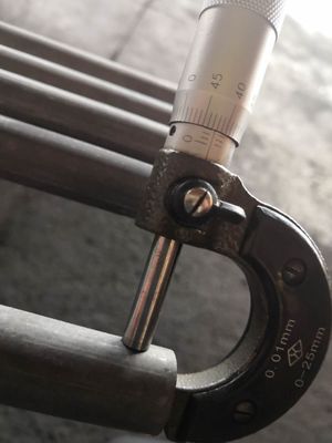 Круглые безшовные трубки теплообменного аппарата холодные - вычерченные 50,8 x 2,64