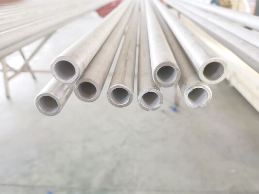 Хорошая цена. Трубок теплообменного аппарата ASTM A213 перегреватель безшовных Ferritic аустенитовый онлайн